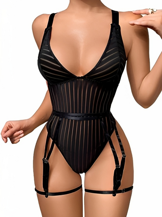 Strappy Harness, All Adjustable, Underwire Racerback